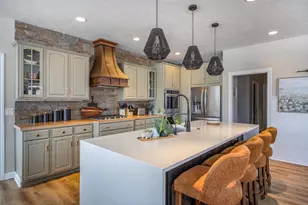 4694 Indian Bend Rd, Oshkosh, WI 54904 - Photo 5