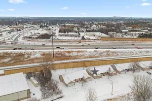 1678a Drum Corps Dr, Menasha, WI 54952 - Photo 33