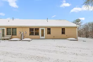 1678a Drum Corps Dr, Menasha, WI 54952 - Photo 25