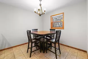 1678a Drum Corps Dr, Menasha, WI 54952 - Photo 3