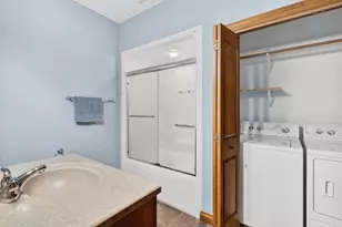 4742 N Providence Ave, Appleton, WI 54913 - Photo 21