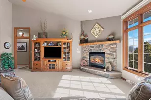 3364 Sitka St, Green Bay, WI 54311 - Photo 7