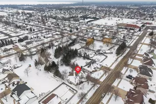 1827 Orchard Blossom Dr, Appleton, WI 54915 - Photo 7