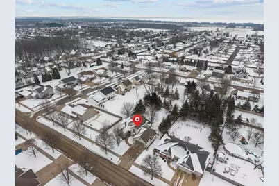 1827 Orchard Blossom Drive, Appleton, WI 54915 - Photo 5