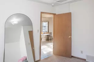 215 N Oxford St, Wautoma, WI 54982 - Photo 15