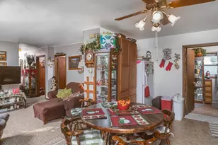 215 Oxford St, Wautoma, WI 54982 - Photo 3