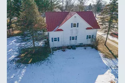 215 N Oxford Street, Wautoma, WI 54982 - Photo 7
