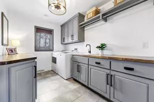 1247 Folkestone Dr, Green Bay, WI 54313 - Photo 25