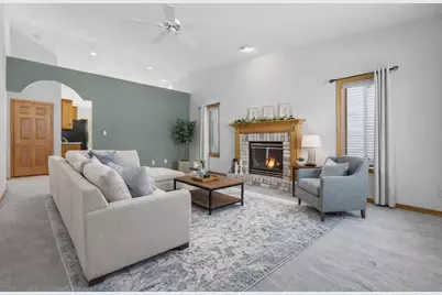 1819 E Sylvan Avenue, Appleton, WI 54915 - Photo 11