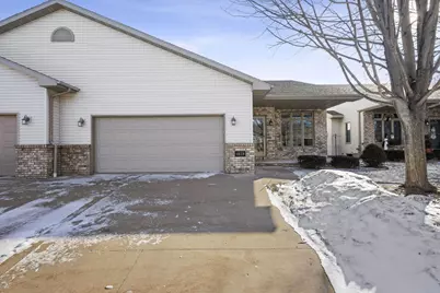 1819 E Sylvan Avenue, Appleton, WI 54915 - Photo 3