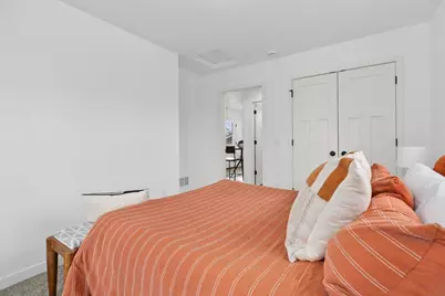 305 W Smith Avenue, Oshkosh, WI 54901 - Photo 15