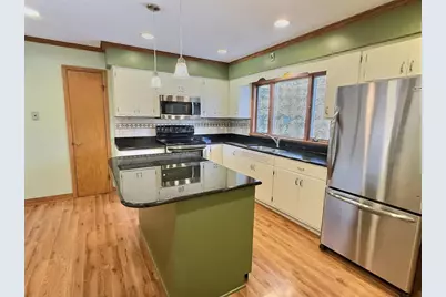 612 S Westfield Street, Oshkosh, WI 54902 - Photo 11