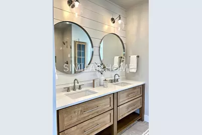 5875 W Delta Drive, Menasha, WI 54952 - Photo 9