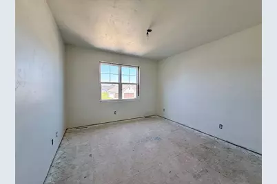 W5875 Delta Drive, Menasha, WI 54952 - Photo 9