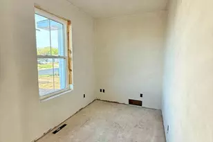 N8864 Galway Ln, Menasha, WI 54952 - Photo 7