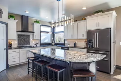 405 Woodfield Prairie Way, Hobart, WI 54155 - Photo 3