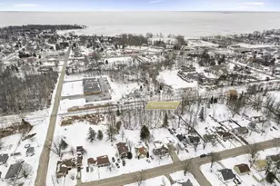 4000 13th St, Menominee, MI 49858 - Photo 29