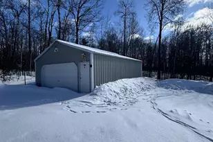 W10825 Woods Rd, Dunbar, WI 54119 - Photo 5