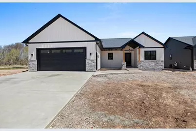 1680 Trefoil Trail, Green Bay, WI 54313 - Photo 3