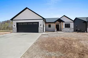 1680 Trefoil Trail, Green Bay, WI 54313 - Photo 3