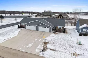 402 Tristan Dr, Shawano, WI 54166 - Photo 27