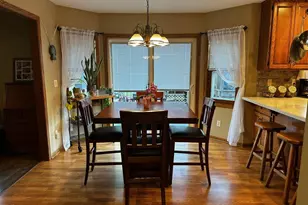 611 Marcks Ct, Luxemburg, WI 54217 - Photo 5