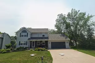 611 Marcks Ct, Luxemburg, WI 54217 - Photo 3