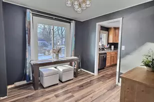 1204 Grove St, Oshkosh, WI 54901 - Photo 5