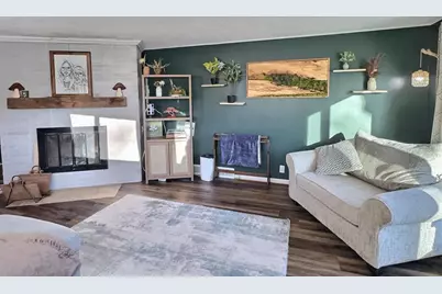 1204 Grove Street, Oshkosh, WI 54901 - Photo 3