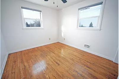 1141 Guns Road, Green Bay, WI 54301 - Photo 11