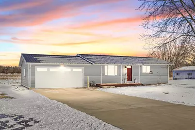 744 Twin Harbor Drive, Winneconne, WI 54986 - Photo 3