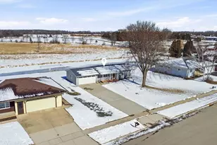 744 Twin Harbor Dr, Winneconne, WI 54986 - Photo 27