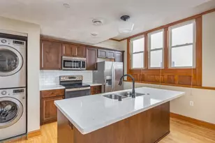 105 Washington Ave, Oshkosh, WI 54901 - Photo 7