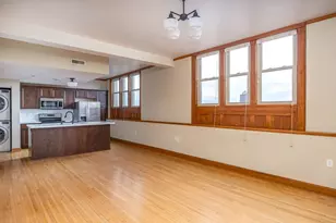 105 Washington Ave, Oshkosh, WI 54901 - Photo 9