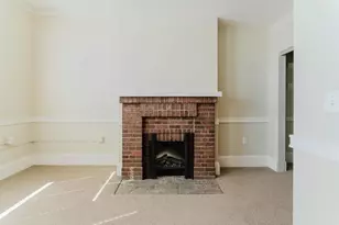 105 Washington Ave, Oshkosh, WI 54901 - Photo 13