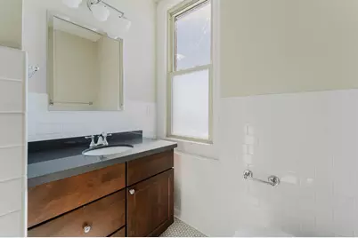 105 Washington Avenue #304, Oshkosh, WI 54901 - Photo 17