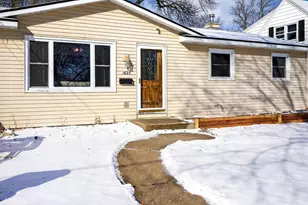1623 S Jefferson St, Appleton, WI 54915 - Photo 3