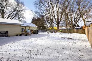 1623 S Jefferson St, Appleton, WI 54915 - Photo 25