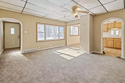 1120 Elizabeth Avenue, Marinette, WI 54143 - Photo 9