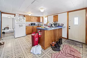 1120 Elizabeth Ave, Marinette, WI 54143 - Photo 33