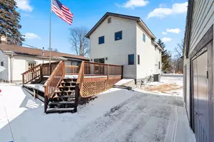 309 S Warrington Ave, Cecil, WI 54111 - Photo 7