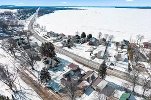 309 S Warrington Ave, Cecil, WI 54111 - Photo 47