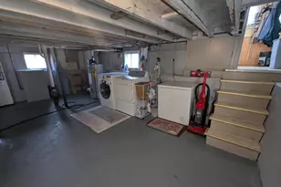 120 Bay St, Oshkosh, WI 54901 - Photo 25