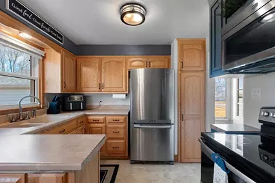 1242 Langlade Avenue, Green Bay, WI 54304 - Photo 5