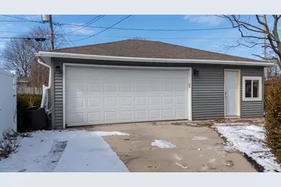 1617 W 9th Avenue, Oshkosh, WI 54902 - Photo 21
