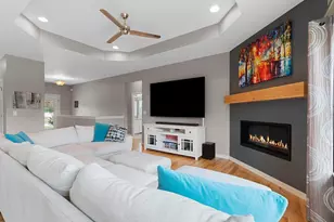 3442 Leeds Castle Dr, Green Bay, WI 54313 - Photo 13