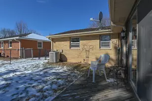 432 N Locust St, Green Bay, WI 54303 - Photo 55