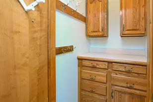 432 N Locust St, Green Bay, WI 54303 - Photo 13