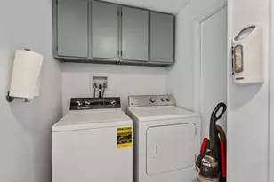 24 S Gould St, Fond du Lac, WI 54935 - Photo 9