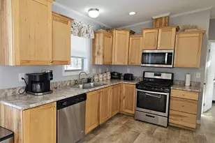 W7990 Herzog Rd, Iron Mountain, MI 49801 - Photo 13